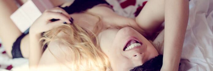 Adult-industry-Jobs-Australia Webcam Model jobs in Tasmania earn $2000 a week