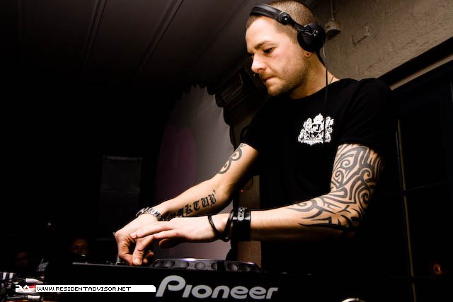 Chinese Laundry Presents: Darren Emerson