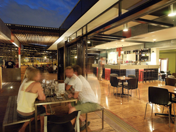 rooftop-bar-Corner Hotel