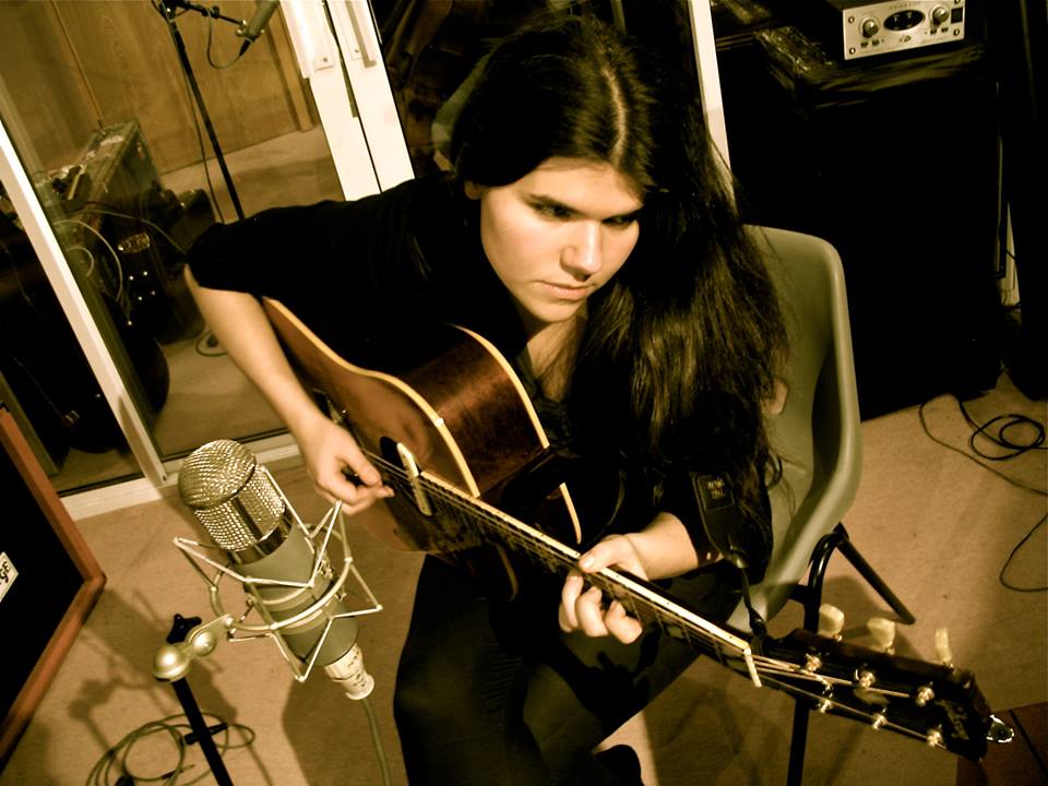 61692_510339299035762_480375741_n Michele Stodart gig The Islington