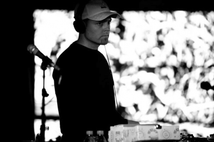 dj_shadow_010213