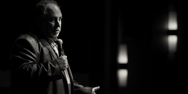 Rich Ceisler performing