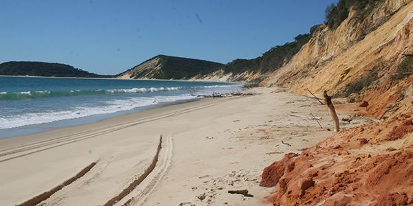 Fraser Island Tours
