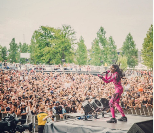 Best Pics of Bands on Tour