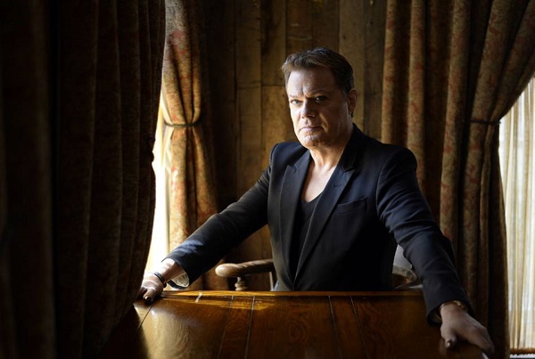 Eddie Izzard Tours Australia