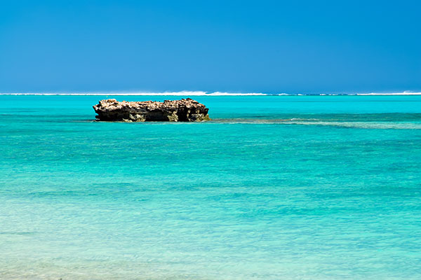 travel perth to broome by coach