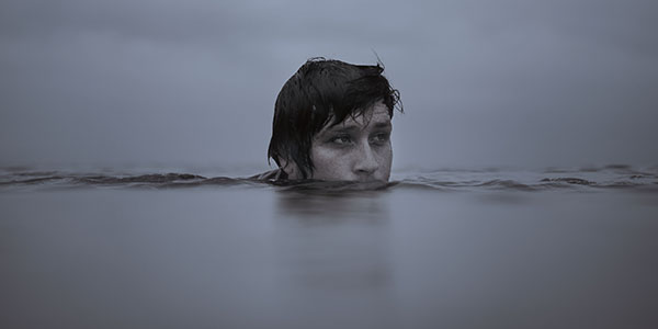 Hayden Calnin Half Head Out of water Hayden Calnin Oh, Hunter new album