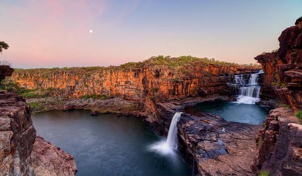 Mitchell Falls Looking for Jobs in Perth