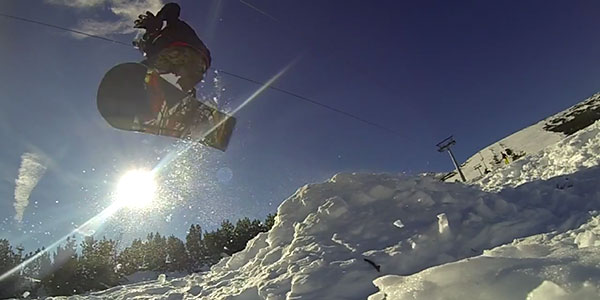 snowboarding in bansko bulgaria