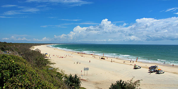 Rainbow_Beach,_Queensland rainbow beach queensland