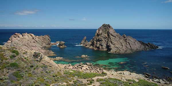 Leeuwin-Naturaliste-National-Park-Sugarloaf-by-Gnangarra Leeuwin Naturaliste national park