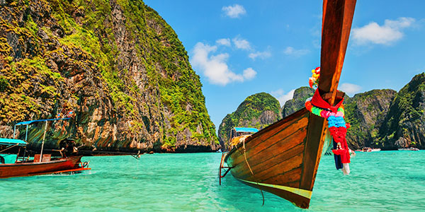 ThaIntro-Phi-Phi long-tail boat on koh phi phi thailand