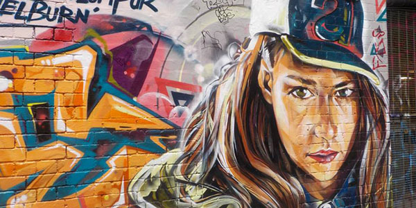 united-backpackers-walking-tour street art in melbourne