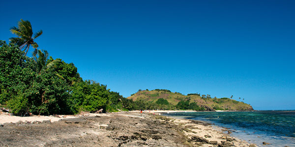 fiji island tour yanuya shoreline