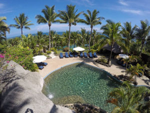 resort in fiji with swimming pool