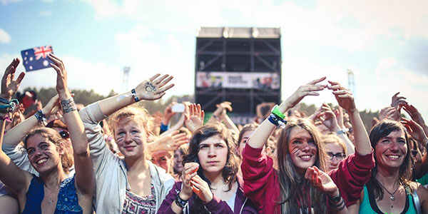 crowd at hurricane festival