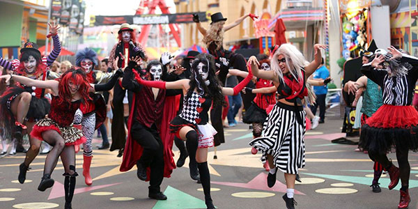 luna-park-halloscream halloween parade at luna park sydney