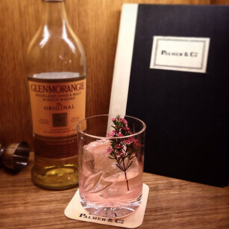 whiskey drink in sydney bar