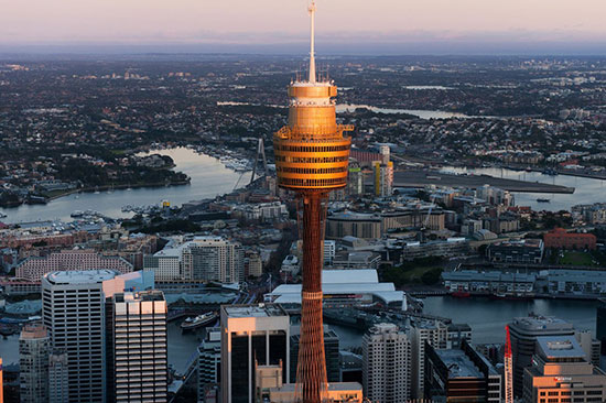 revolving restaurant in sydney