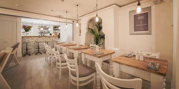 bobos social burger restaurant