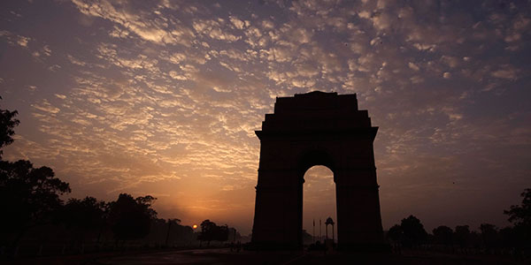 sunrise at india gate delhi