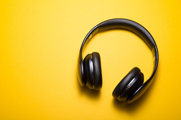 Your Sunday Playlist Featuring LITTLE WINGS