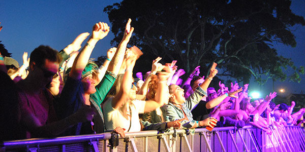 00-Listen-Out-Festival-Night--sandy-dhaliwal festival crowd at listen out