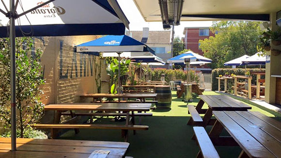 beer garden melbourne