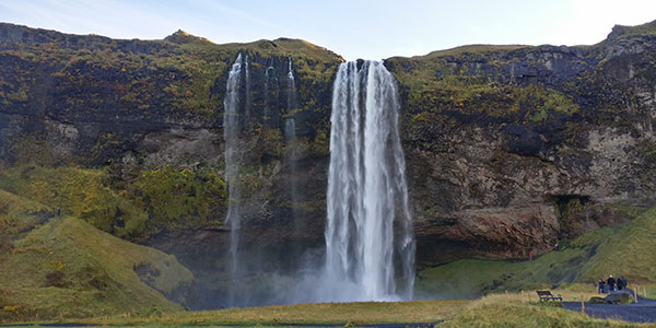 david-shandley-iceland-Seljalandsfoss-waterfall Seljalandsfoss waterfall iceland
