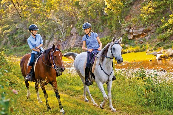 horse riding australia