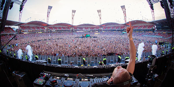 stereosonic-5-201 festival crowd
