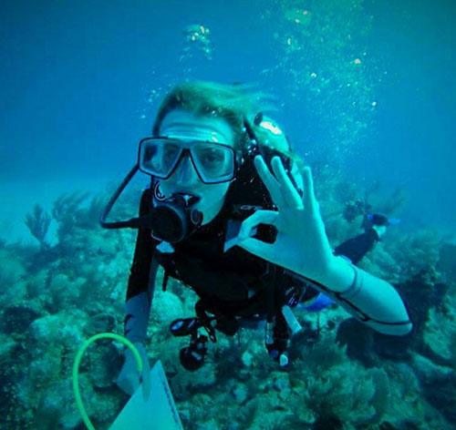 volunteer scuba diving