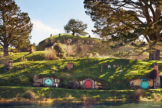 hobbiton middle earth lord of the rings