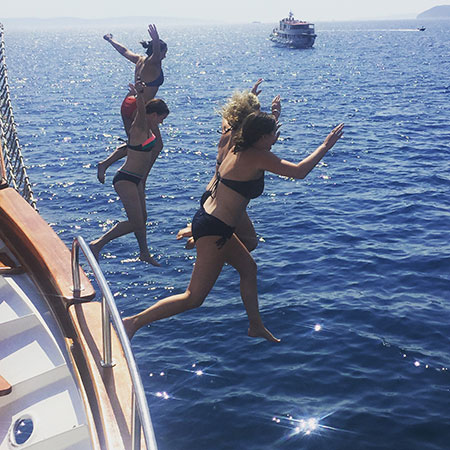 sailing in croatia jumping in the sea