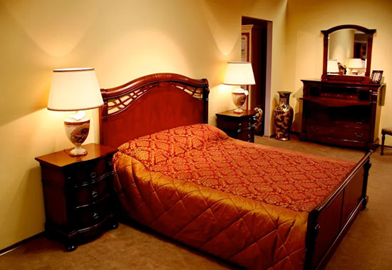 make your next trip even better with roomer