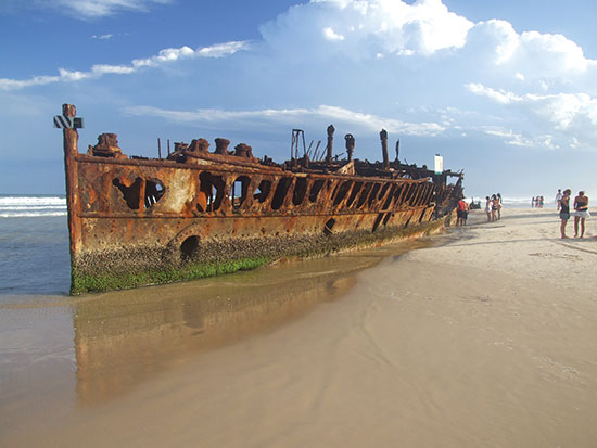fraser island maheno shipwreck