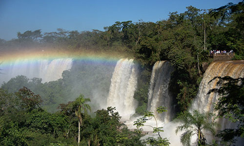 GREEN-TOAD-BUS---cataratas-arg-side20130627_0037 (1) Iguazu