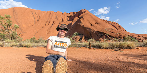 Mulgas-Adventures-ulrur-lounging uluru rock trip
