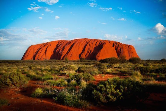 Uluru_australia backpackers guide to Uluru
