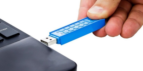 istorage datAshur memory stick