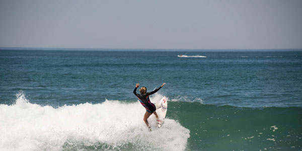 BBM-August-surf-stoketravel Surfing