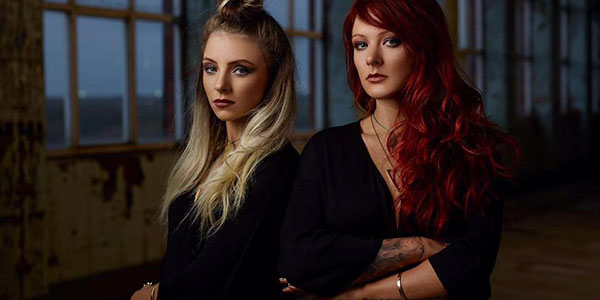 Molise-Female-DJ-duo Molise DJs
