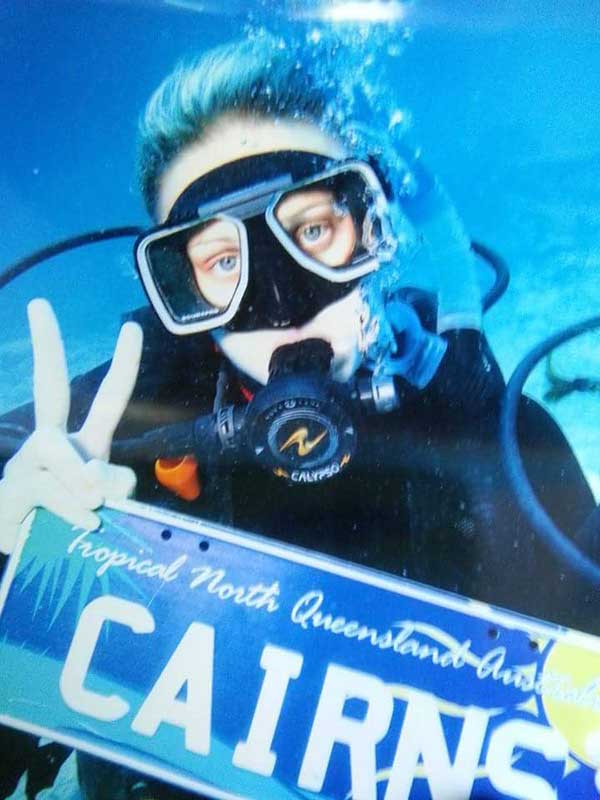 diving-great-barrier-reef