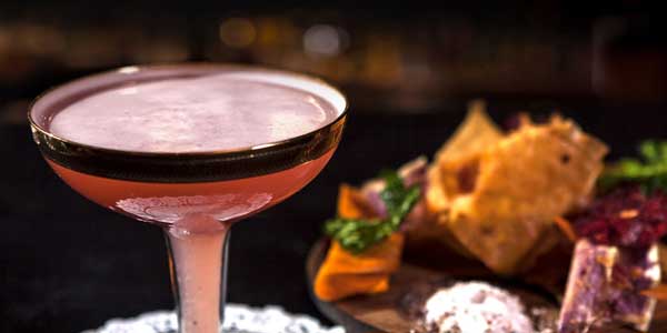 Around-the-world-in-8-cocktails