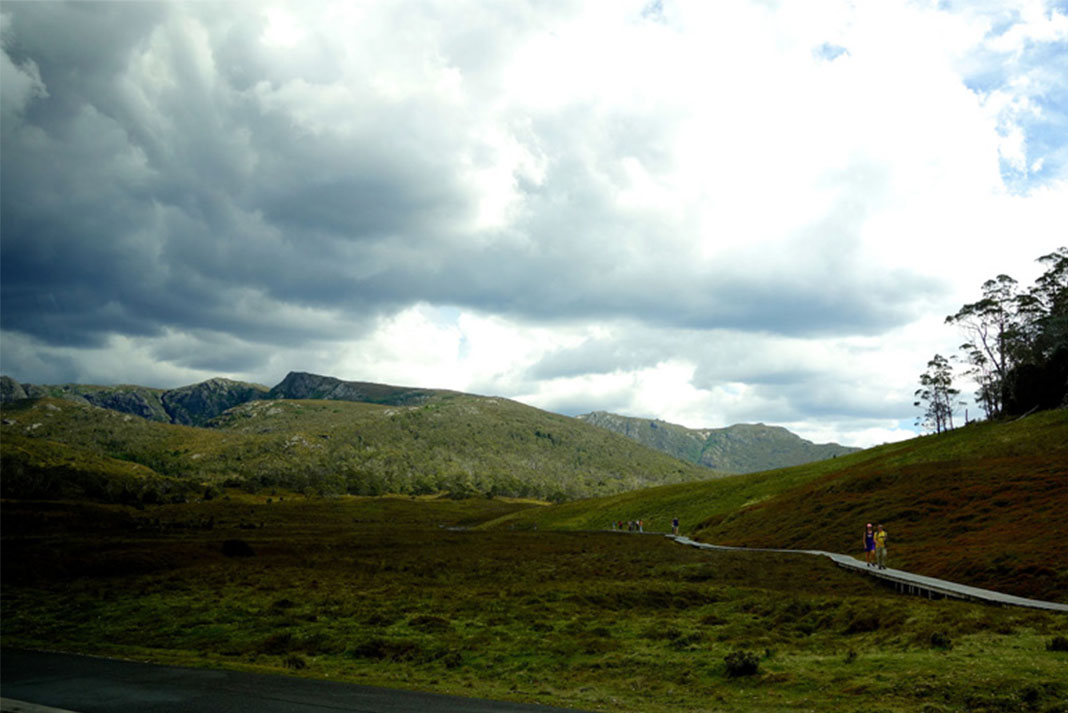 Walk-Tasmania-Cradle-Mountain-Walk-–-Moshe-Reuveni