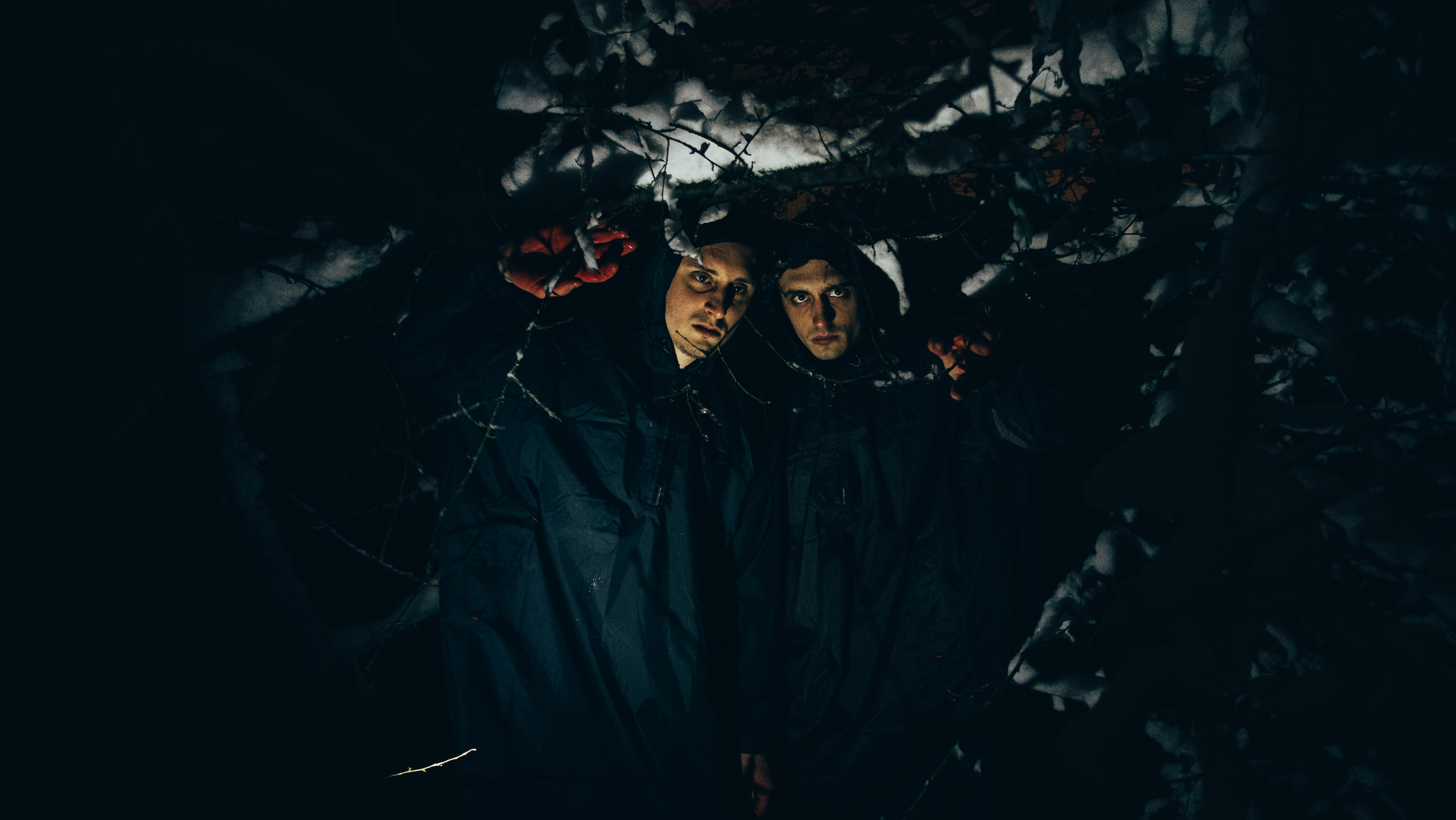 Supernaive - Press Shot 1