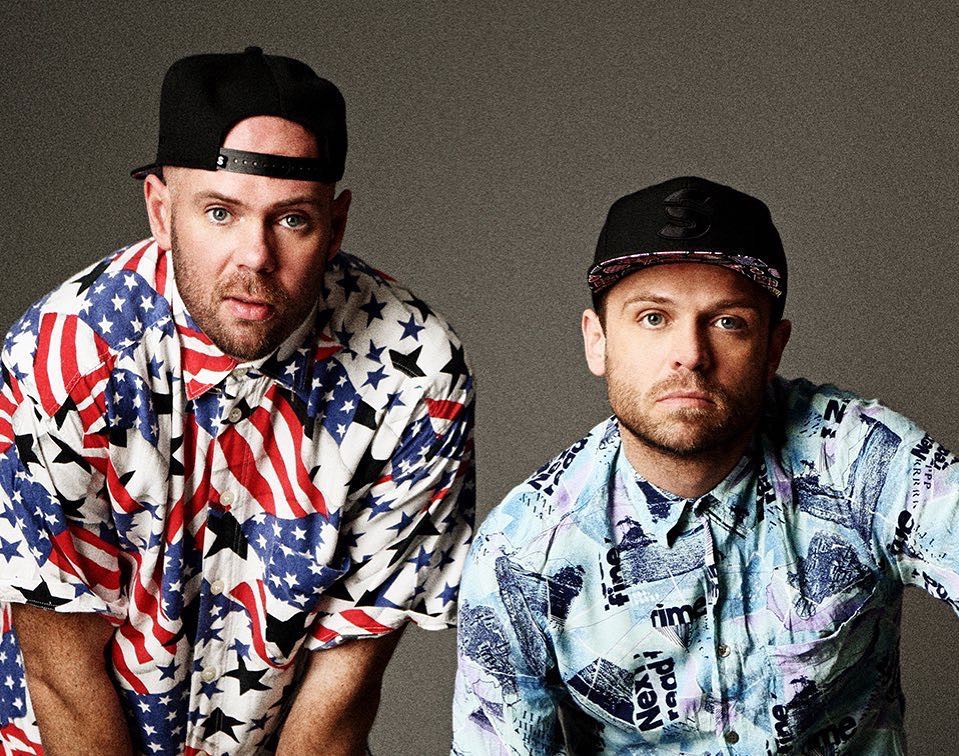 There's no doubt it'll be all hands in the air when @solardosound take to the Bloc 9 stage, who's in?