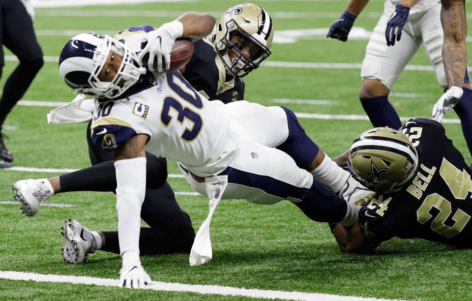 e7d_d5bramssaintsfootball6 1st Super Bowl