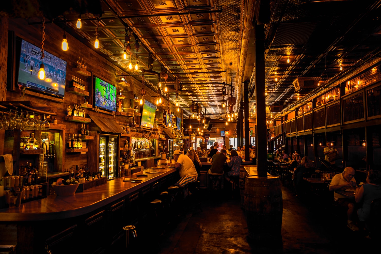 Pubs Showing The 6 Nations Live in Brisbane