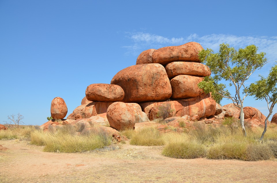 Bus tours from Darwin to Alice Springs Darwin to Alice Springs Bus Tours
